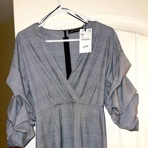 Brand New Zara MIDI dress